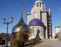 В Боброве установили купол, на строящейся церкви во имя Святой Живоначальной Троицы