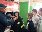 Школьники Аннинского района побывали на экскурсии в пожарно-спасательной части