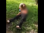 В парке пгт Анна мужчину ударили ножом в шею