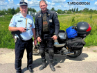 В Воронежской области инспекторы ДПС помогли байкеру-путешественнику 