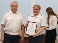 Уроженка Панинского района удостоилась благодарности за добросовестный труд 