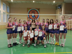 Бобровские волейболистки победили в чемпионате области