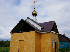 В таловском селе Вязовка пенсионеры своими силами решили построить церковь