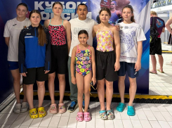 Бобровская пловчиха завоевала медаль Кубка России