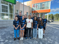 Бобровские пловцы приняли участие в чемпионате и первенстве области