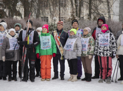 Председатель Воронежской облдумы Юрий Матузов принял участие в «Сафоновской лыжне – 2026».