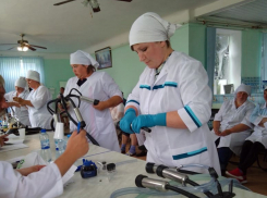 В Аннинском районе провели конкурс среди  доярок 