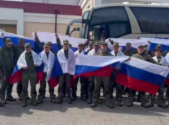 Четыре воронежских участника СВО вернулись из украинского плена