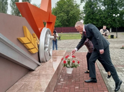 В Боброве прошёл митинг, посвященный 80-летию Победы
