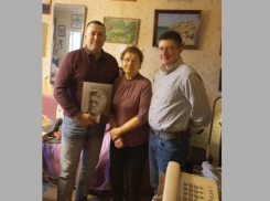 В Новочигольский музей передали личные вещи нобелевского лауреата