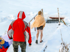 Жителям Воронежской области рассказали, как правильно окунаться в прорубь