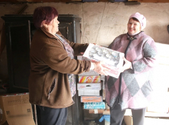 Жительницы панинского поселка Тойда 1-я изготовили 550 окопных свечей