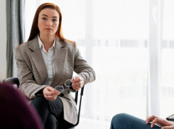 Воронежский депутат Госдумы предложил включить психотерапию в ОМС