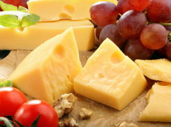 Жителей Воронежской области предупреждают о контрафактном сыре из Нефтекамска