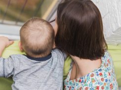 В 2025 году в Воронежской области досрочно вышли на пенсию 300 многодетных матерей