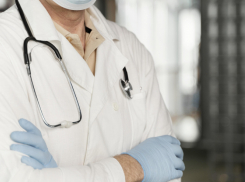 В Воронежской области фельдшеры и акушеры смогут назначать лекарства и принимать роды