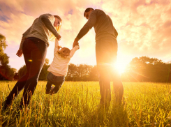 В Таловском районе многодетные семьи поздравили с Международным днём семьи