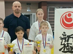 Таловские каратисты приняли участие в городском первенстве в Воронеже