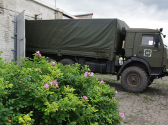 Правительство Воронежской области передало новую партию гумпомощи военным