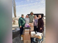 Панинцы отправили в зону СВО масксети и посылки с гумпомощью