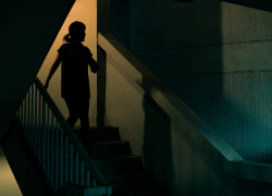 В Аннинском районе осудили местного жителя, ударившего знакомую