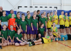 В Боброве состоялся гандбольный турнир памяти Алексея Саядяна