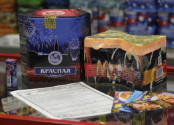 Спасатели рассказали, как сохранить конечности, купив фейерверк к Новому году