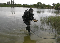 Воронежские водолазы приступили к подготовке пляжей к купальному сезону