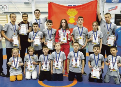 Панинские борцы завоевали 16 медалей на Всероссийском турнире