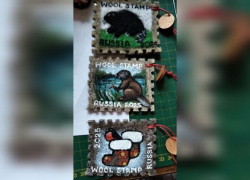 В Бобровском районе создали уникальную коллекцию марок из войлока