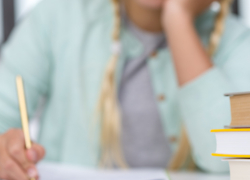 Жителям Воронежской области назвали даты школьных каникул на учебный год 2025/26