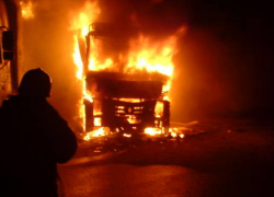 В Богучарском районе сгорел комбайн