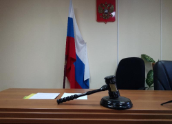 Полицейского заставили платить по счетам в Таловском районе