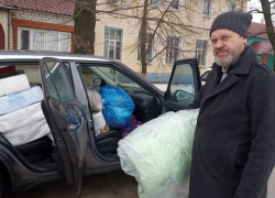 Таловские и борисоглебские волонтёры передали гуманитарную помощь для бойцов СВО