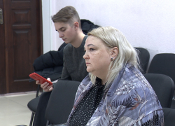 Социальному координатору из Боброва разрешили вернуться на работу после дела о взятке