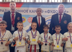 Панинские каратисты взяли 5 золотых медалей на соревнованиях в Воронеже