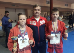 Таловские самбисты завоевали три медали на первенстве
