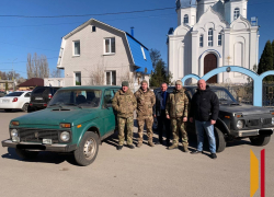 В Панинском районе отправили в зону СВО два автомобиля