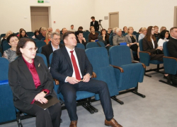 В Бобровском районе готовятся отметить 100-летие поэта-фронтовика Егора Исаева