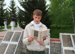 В Панинском районе прошла акция «Говорят погибшие герои»