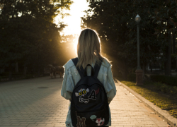 Жительницу Бобровского района привлекли к суду за нарушение договора о целевом обучении в московском вузе