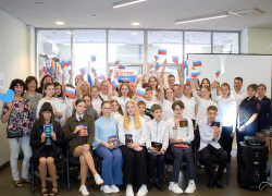  Юным жителям Аннинского района вручили паспорта