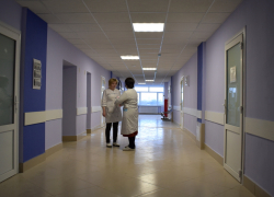 В Аннинском районе отремонтировали два отделения больницы