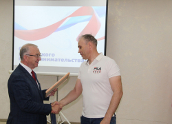 В Таловском районе вручили почетные грамоты предпринимателям