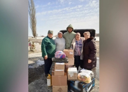 Панинцы отправили в зону СВО масксети и посылки с гумпомощью