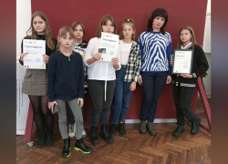 Таловские школьницы приняли участие в конкурсе «Социальная реклама глазами детей»