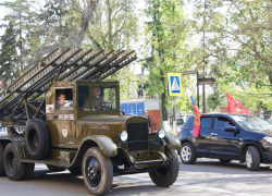 В Боброве в преддверии Дня Победы прошли два автопробега