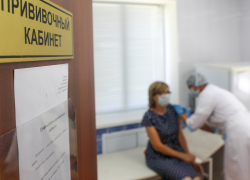 В Воронежской области вакцинировали более 1,7 тыс. подростков