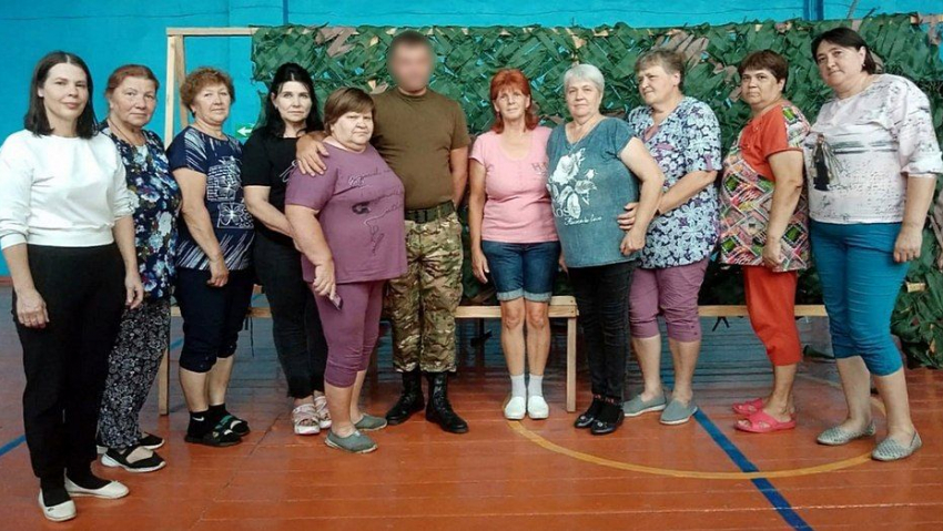 Таловские волонтёры сплели 12-метровую маскировочную сеть