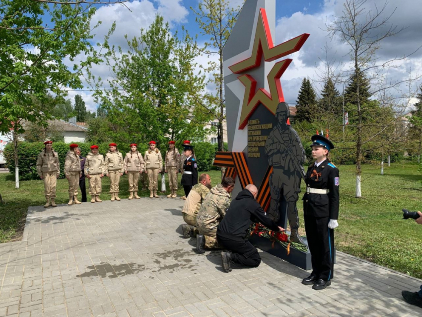 В Панино появился памятник участникам СВО